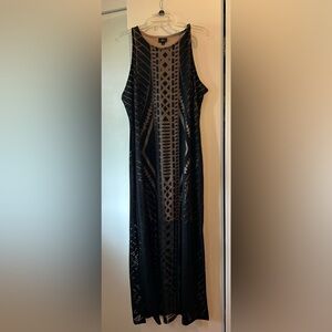 Sleeveless Black & Nude Geometric Maxi Dress